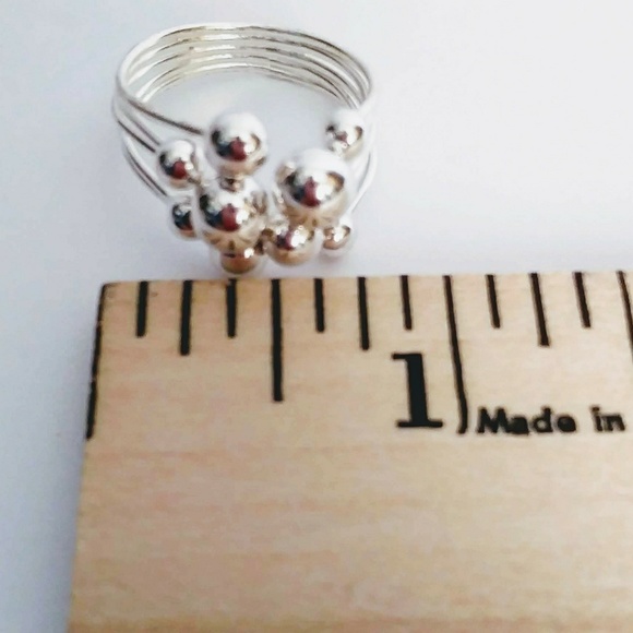 Beautiful adjustable silver tone ring - Picture 5 of 5